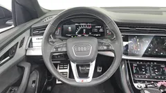 2023 Audi Q8 55 TFSI Quattro Premium — фото 13