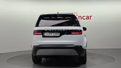 2023 Land Rover Discovery D250 SE, белый — фото 4