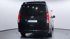 2023 Hyundai Staria 4WD Limousine (Special Vehicle) — фото 4