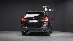 2021 BMW X1 xDrive 20i M Sport, чёрный — фото 4