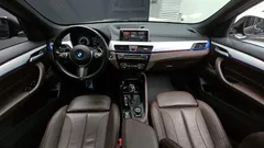 2021 BMW X1 xDrive 20i M Sport, чёрный — фото 7