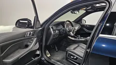 2021 BMW X5 xDrive 40i M Sport, чёрный — фото 10
