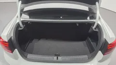 2022 Volkswagen Passat 2.0 TDI Premium, белый — фото 20