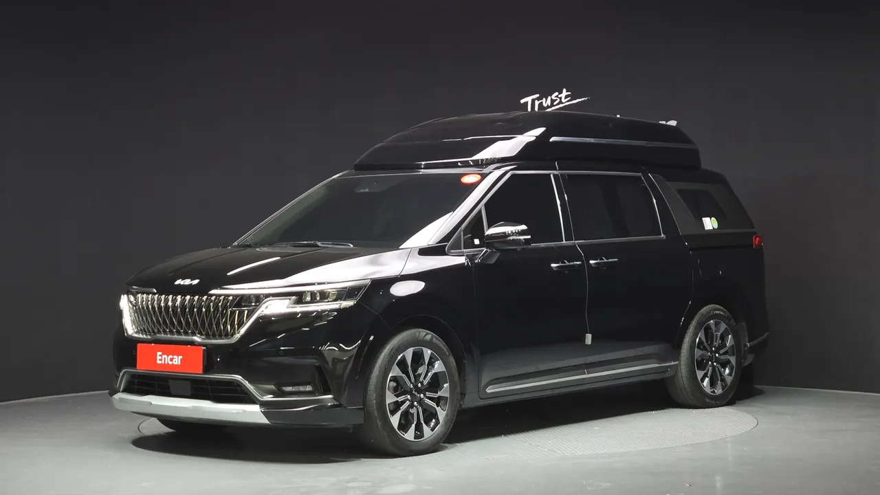 2023 Kia Carnival Diesel 7-Seater Hi-Limousine