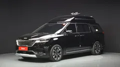 2023 Kia Carnival Diesel 7-Seater Hi-Limousine — фото 1