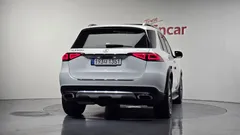 2022 Mercedes-Benz GLE-Class GLE300d 4MATIC — фото 4