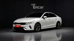 2022 Kia K5 Signature, белый — фото 1