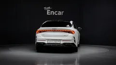 2022 Kia K5 Signature, белый — фото 4
