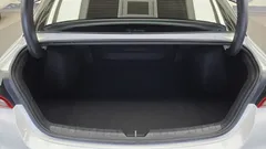2022 Kia K5 Signature, белый — фото 20
