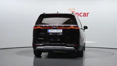 2022 Kia Carnival Diesel 9-Seater Prestige — фото 4