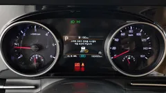 2023 Kia Carnival Diesel 11-Seater Prestige — фото 8