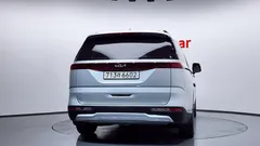 2023 Kia Carnival Diesel 11-Seater Prestige — фото 4