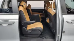 2023 Kia Carnival Diesel 11-Seater Prestige — фото 12