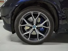2022 BMW X5 xDrive 45e M Sport — фото 5