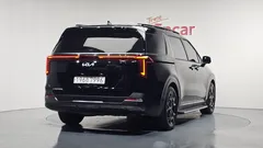 2024 Kia Canival Diesel 7-Seater Gravity, чёрный — фото 2
