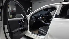 2023 Mercedes-Benz C-Class C200 Avantgarde — фото 11