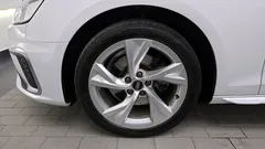 2021 Audi A4 40 TFSI Premium — фото 5
