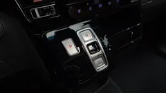 2022 Hyundai Staria 4WD Lounge 9-Seater — фото 9