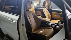 2023 Kia Carnival Diesel 9-Seater Prestige — фото 12