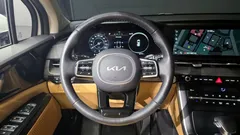 2023 Kia Carnival Diesel 9-Seater Prestige — фото 13