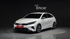 2022 Kia K3 1.6 Turbo GT 5Door — фото 1