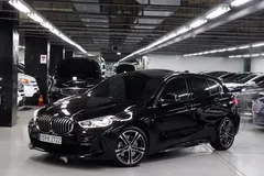 2023 BMW 1-Series 120i M Sports — фото 3