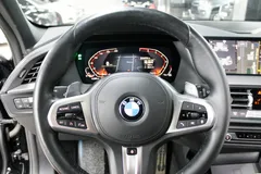2023 BMW 1-Series 120i M Sports — фото 15