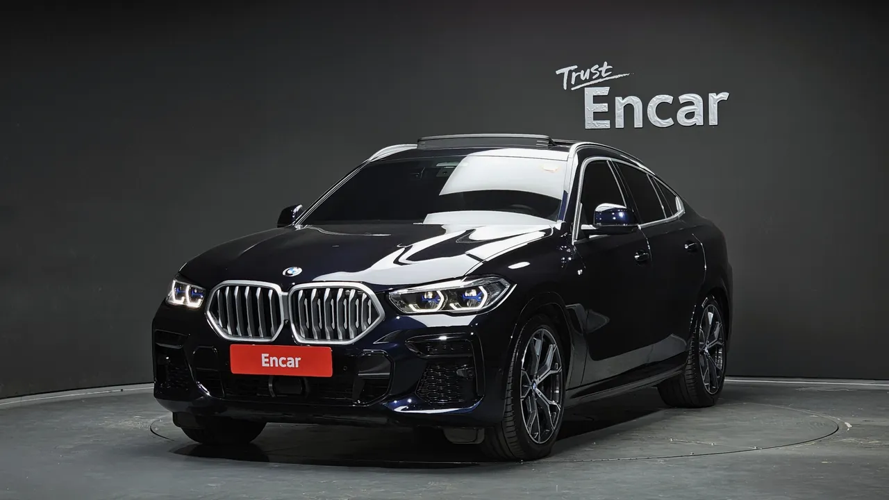2023 BMW X6 xDrive40i M Sport