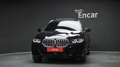 2023 BMW X6 xDrive40i M Sport — фото 3