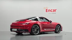 2021 Porsche 911 Targa 4, красный — фото 2