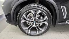 2023 BMW X5 xDrive 40i xLine — фото 5