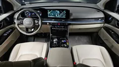 2023 Kia Carnival Diesel 7-Seater Hi-Limousine — фото 7