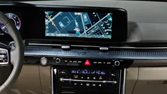 2023 Kia Carnival Diesel 7-Seater Hi-Limousine — фото 14
