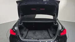 2023 BMW 5-Series 520i Luxury — фото 20