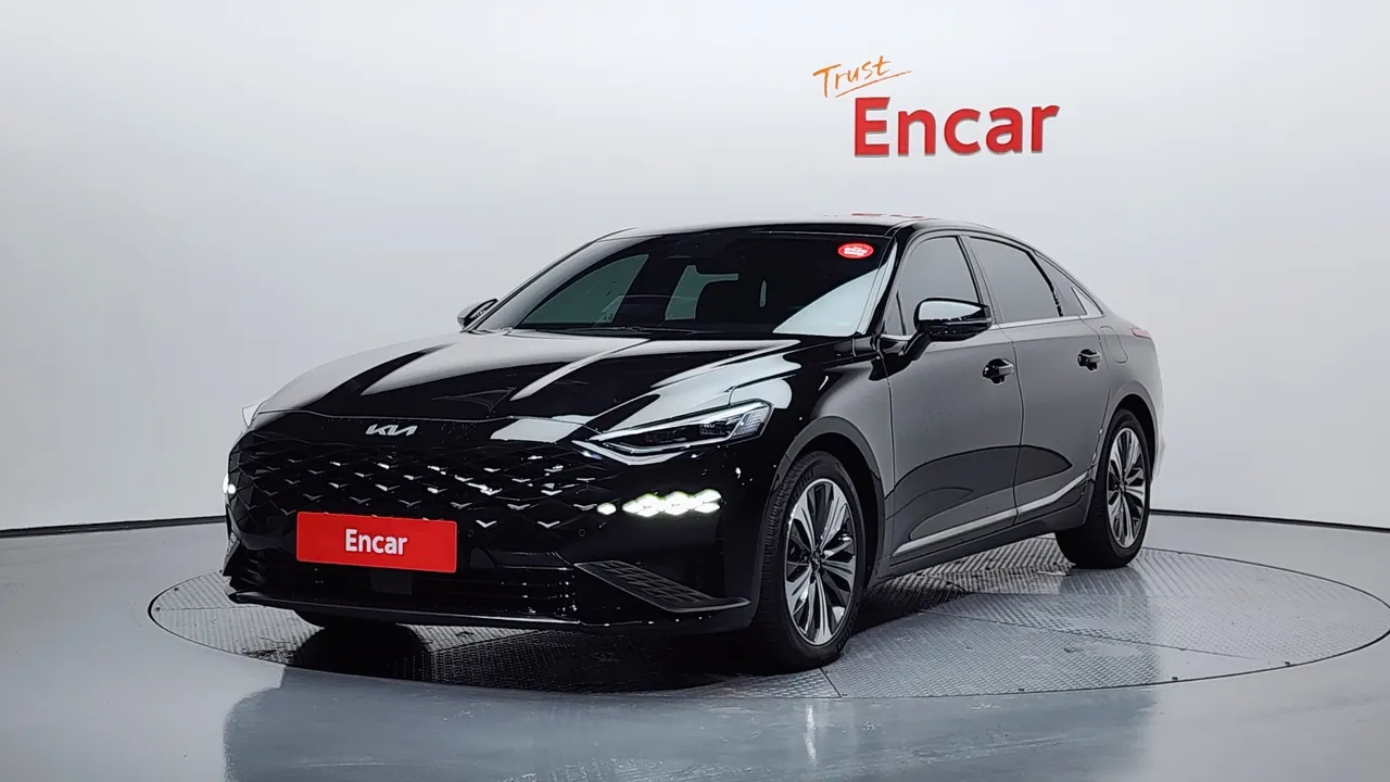 2023 Kia K8 Signature