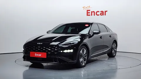 2023 Kia K8 Signature