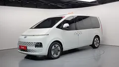 2023 Hyundai Staria Tourer 9-Seater — фото 1