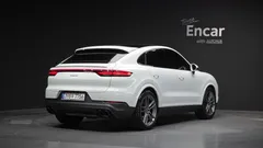 2021 Porsche Cayenne 3.0 Coupe, белый — фото 2