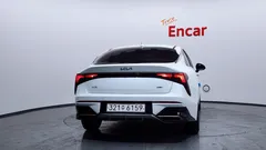 2024 Kia K5 Prestige, белый — фото 4