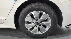 2024 Kia K5 Prestige, белый — фото 5