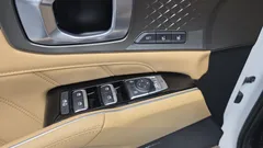 2023 Kia Sorento HEV 1.6 4WD — фото 18