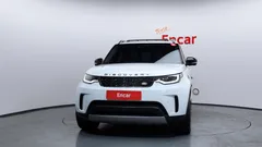 2022 Land Rover Discovery D250 SE, белый — фото 3