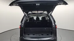2022 Land Rover Discovery D250 SE, белый — фото 20