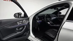 2022 Mercedes-Benz E-Class E350 4MATIC AMG Line — фото 12