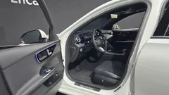 2023 Mercedes-Benz C-Class C200 Avantgarde — фото 10