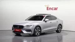 2023 Volvo S60 B5 Ultimate Bright, серебристый — фото 1