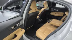 2023 Volvo S60 B5 Ultimate Bright, серебристый — фото 11