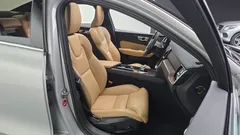 2023 Volvo S60 B5 Ultimate Bright, серебристый — фото 12