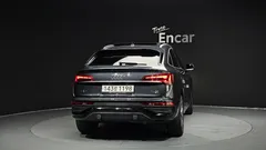 2022 Audi Q5 40 TDI Quattro Sportback — фото 4