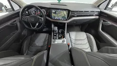 2023 Volkswagen Touareg 3.0 TDI Prestige — фото 7